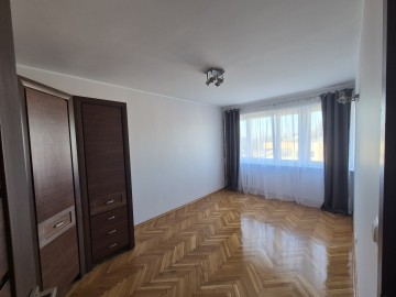 Sprzedam mieszkanie w znakomitym punkcie komunikacyjnym