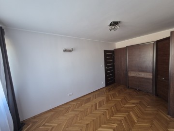 Sprzedam mieszkanie w znakomitym punkcie komunikacyjnym