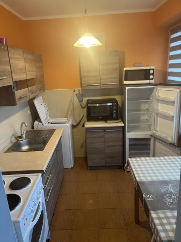 Wynajmę 2-pok. Mieszkanie/ centrum