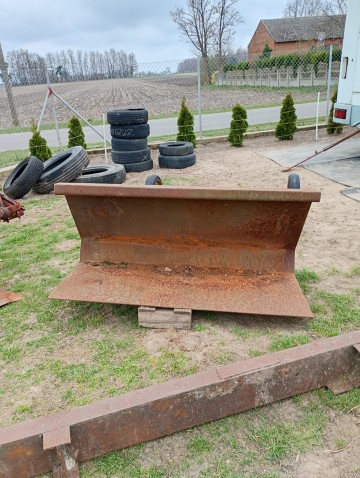 Sprzedam łyżkę do tura