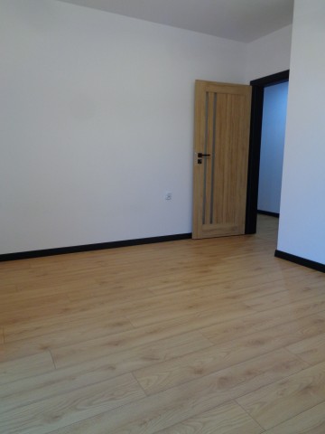 WYNAJMĘ MIESZKANIE W ŚLESINIE