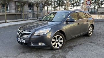 Opel Insignia 1.6 Benzyna 115KM rok 2010 Klimatronik Navi