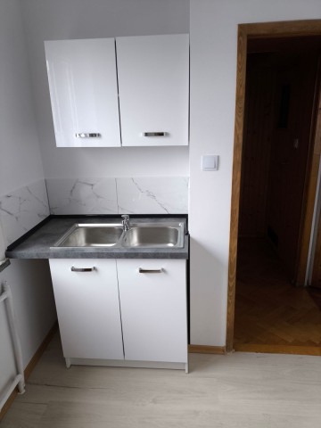 DWUPOKOJOWE MIESZKANIE DO WYNAJĘCIA.