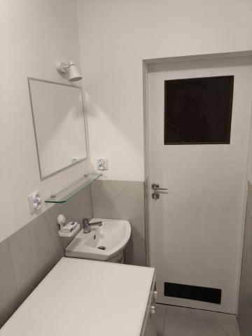 DWUPOKOJOWE MIESZKANIE DO WYNAJĘCIA.