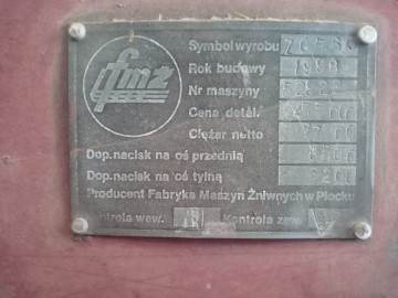 SPRZEDAM KOMBAJN BIZON Z056 SUPER .