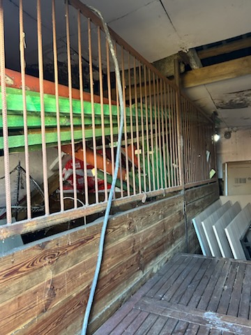 Sprzedam używane boksy dla konin