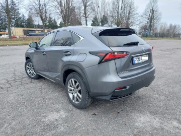 Sprzedam NX300H Lexus , silnik 2.5 Benzyna + Hybryda 2017