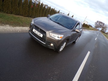 MITSUBISHI ASX 1.7