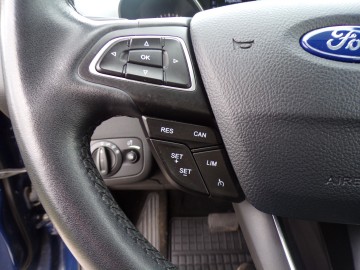 FORD KUGA 1.5 BENZ ZAMIANA