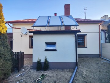 Sprzedam dom o pow. 150m2-po remoncie-gotowy do zamieszkania