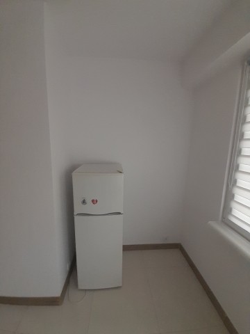 Wynajmę mieszkanie przy ul. 11 listopada 21 na II piętrze