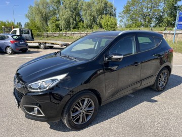 Hyundai ix35 1.6 BENZYNA Klimatronik Nawigacja Ledy Kamera