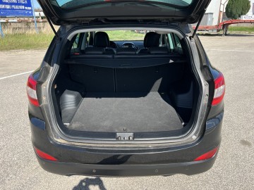Hyundai ix35 1.6 BENZYNA Klimatronik Nawigacja Ledy Kamera