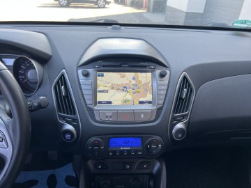Hyundai ix35 1.6 BENZYNA Klimatronik Nawigacja Ledy Kamera