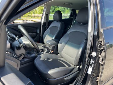 Hyundai ix35 1.6 BENZYNA Klimatronik Nawigacja Ledy Kamera