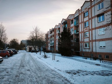 Przestronne, 3 pok. mieszkanie z balkonem -os. Chorzeń