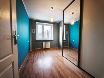 Przestronne, 3 pok. mieszkanie z balkonem -os. Chorzeń