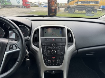 Opel Astra 1.4 BENZYNA Zarejestrowana Klimatyzacja Nawigacja