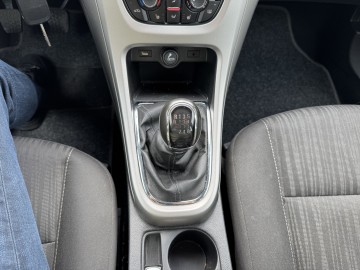 Opel Astra 1.4 BENZYNA Zarejestrowana Klimatyzacja Nawigacja