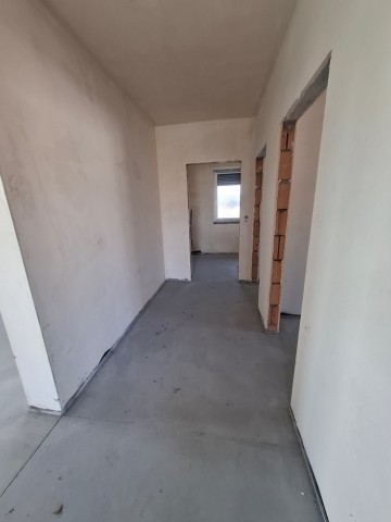 Nowy dom 93 m&sup2; w stanie deweloperskim&ndash;Bielawy, 5km od Konina