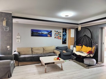 Sprzedam parterowy dom, pow. 111.33m2, działka 910m2-Posada