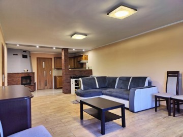 Sprzedam dom o pow. 134m2 -po remoncie -2 odrębne wejścia