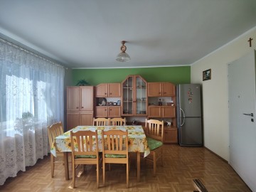 Sprzedam dom, zabudowania gospodarcze, działka 1.3759ha