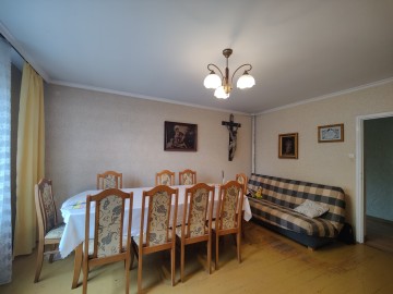 Sprzedam dom piętrowy w okolicy las&oacute;w i jezior -Wilczyn