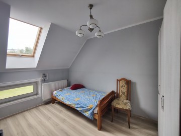 Sprzedam dom piętrowy w okolicy las&oacute;w i jezior -Wilczyn