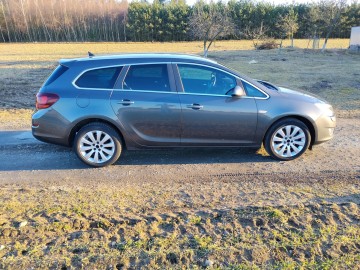 Opel Astra J 1.4 T