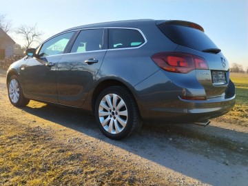 Opel Astra J 1.4 T