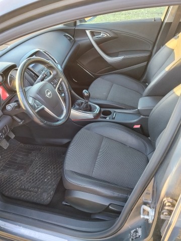 Opel Astra J 1.4 T