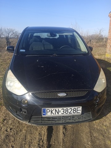 Ford s max