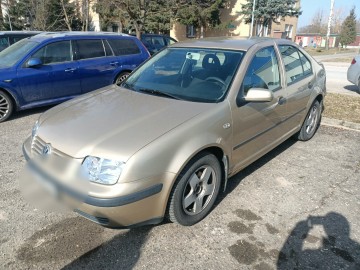 Sprzedam/zamienię Volkswagena Bora 1,6 mpi z gazem