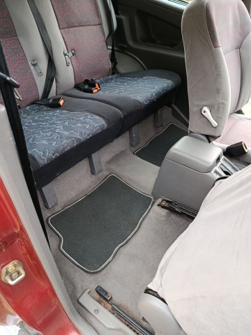 Nissan Terrano 2,7td stan fabryczny