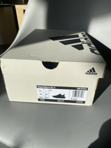 Nowe buty sneakersy Adidas Rapidasport rozmiar 33