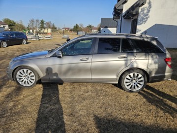 Mercedes Klasa C W204  2.2 200 CDI 136KM