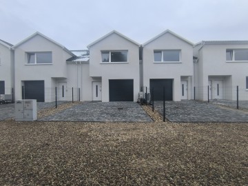 *** Nowoczesny dom blisko lasu &ndash; Żychlin (gm. Stare Miasto)