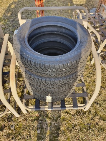 Sprzedam: Stalowe felgi z oponami