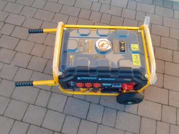 Agregat prądotw&oacute;rczy tr&oacute;jfazowy 3,5kW + akumulator. Nowy