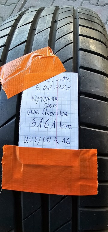 Sprzedam 4 opony Kumho 205/60 R16 900 zł