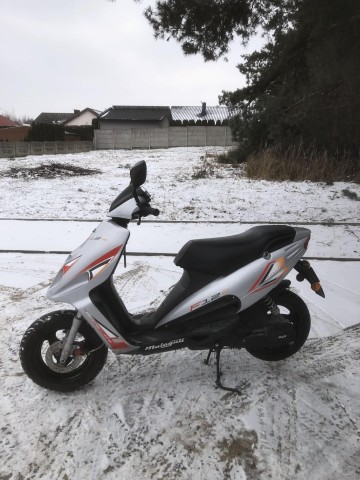 Skuter Malaguti f12 Phantom