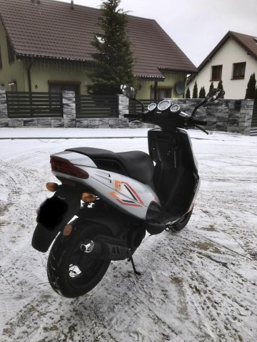 Skuter Malaguti f12 Phantom