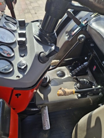 Ciągnik sadowniczy Zetor 5243 Turbo