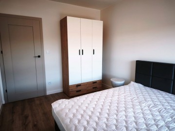 Nowe, umeblowane mieszkanie z widokiem na Jez. Ślesińskie