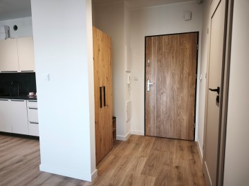 Nowe, umeblowane mieszkanie z widokiem na Jez. Ślesińskie