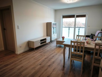 Nowe, umeblowane mieszkanie z widokiem na Jez. Ślesińskie