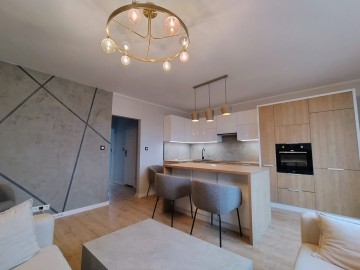 Sprzedam mieszkanie, 57 M2, Drugie piętro - Balkon