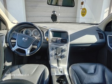 Sprzedam Volvo XC60 2.4 diesel AWD D3 163KM