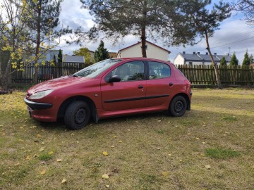 Konin. Sprzedam Peugeot 206. Rok produkcji 2000. Cena 2000